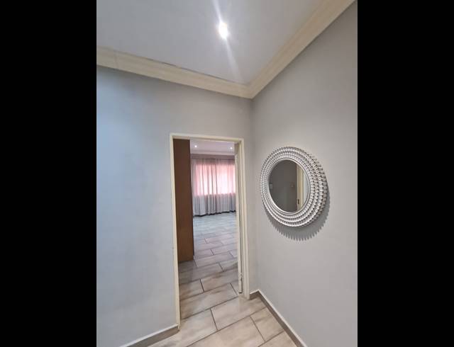 3 BEDROOM HOUSE TO LET IN VANDERBIJLPARK CW 5